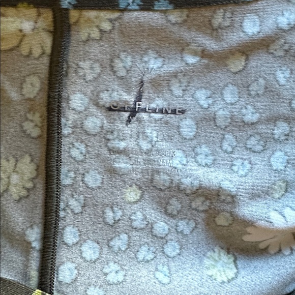 Arie romper 3” inseam floral pattern - Picture 4 of 5